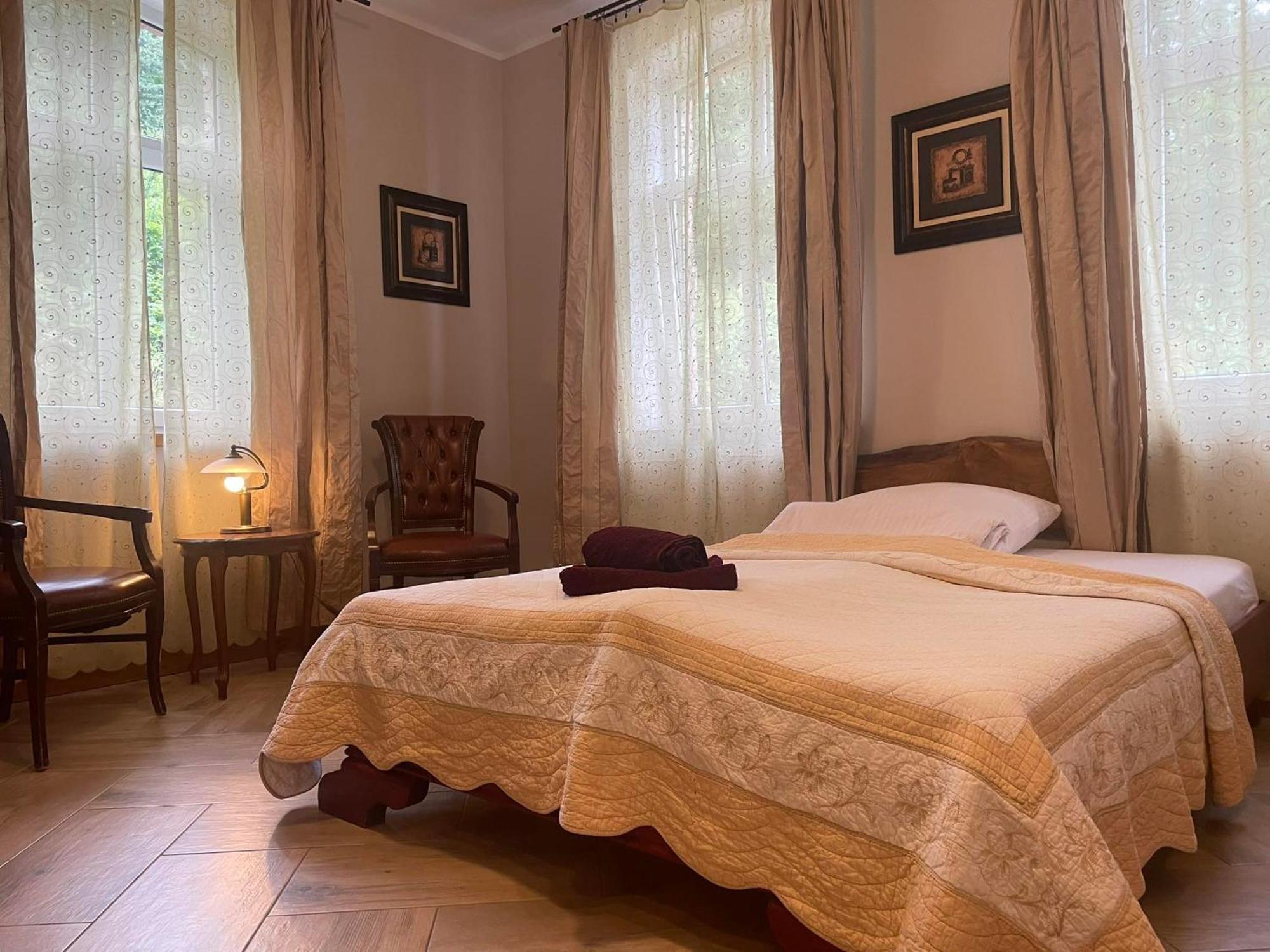 Sunny Bear Bed & Breakfast Jelenia Gora Exterior photo